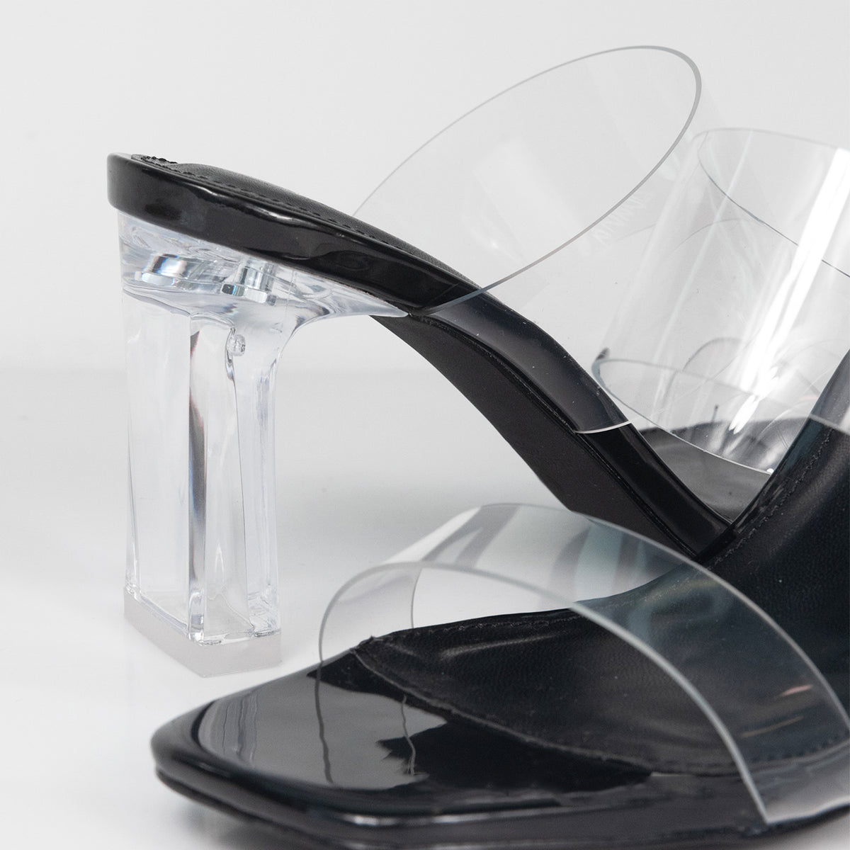 AURA-1 CLEAR MID HEEL MULE WITH CLEAR PERSPEX UPPER